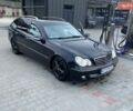 Черный Мерседес Ц-Класс, объемом двигателя 1.8 л и пробегом 275 тыс. км за 5400 $, фото 1 на Automoto.ua