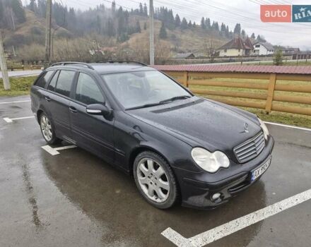Чорний Мерседес Ц-Клас, об'ємом двигуна 1.8 л та пробігом 294 тис. км за 6200 $, фото 2 на Automoto.ua