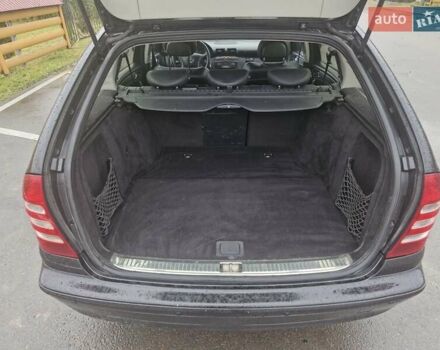 Чорний Мерседес Ц-Клас, об'ємом двигуна 1.8 л та пробігом 294 тис. км за 6200 $, фото 7 на Automoto.ua