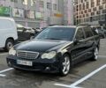 Черный Мерседес Ц-Класс, объемом двигателя 2.15 л и пробегом 357 тыс. км за 5000 $, фото 1 на Automoto.ua