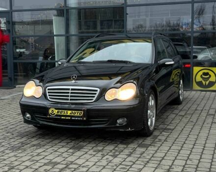 Черный Мерседес Ц-Класс, объемом двигателя 1.8 л и пробегом 294 тыс. км за 6200 $, фото 2 на Automoto.ua