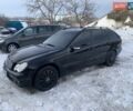 Черный Мерседес Ц-Класс, объемом двигателя 1.8 л и пробегом 300 тыс. км за 5000 $, фото 4 на Automoto.ua
