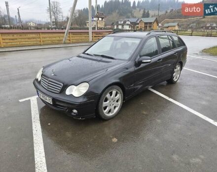 Чорний Мерседес Ц-Клас, об'ємом двигуна 1.8 л та пробігом 294 тис. км за 6200 $, фото 1 на Automoto.ua