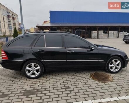 Черный Мерседес Ц-Класс, объемом двигателя 1.8 л и пробегом 252 тыс. км за 5700 $, фото 12 на Automoto.ua