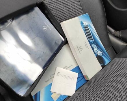 Чорний Мерседес Ц-Клас, об'ємом двигуна 1.8 л та пробігом 205 тис. км за 5850 $, фото 9 на Automoto.ua