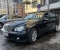 Черный Мерседес Ц-Класс, объемом двигателя 2.15 л и пробегом 339 тыс. км за 6900 $, фото 1 на Automoto.ua