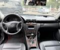 Чорний Мерседес Ц-Клас, об'ємом двигуна 2.1 л та пробігом 355 тис. км за 5200 $, фото 8 на Automoto.ua