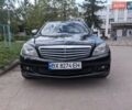 Чорний Мерседес Ц-Клас, об'ємом двигуна 2.2 л та пробігом 324 тис. км за 8000 $, фото 1 на Automoto.ua
