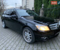 Черный Мерседес Ц-Класс, объемом двигателя 2.2 л и пробегом 425 тыс. км за 8550 $, фото 5 на Automoto.ua