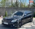 Черный Мерседес Ц-Класс, объемом двигателя 2.2 л и пробегом 366 тыс. км за 7999 $, фото 1 на Automoto.ua
