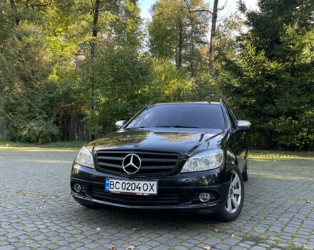 Чорний Мерседес Ц-Клас, об'ємом двигуна 2.2 л та пробігом 270 тис. км за 8200 $, фото 7 на Automoto.ua