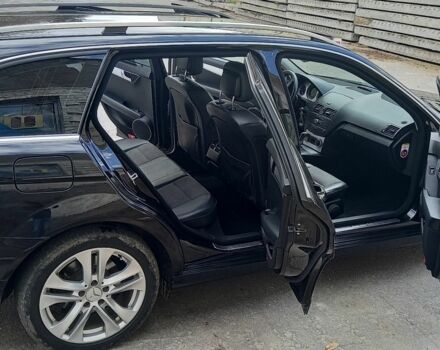 Черный Мерседес Ц-Класс, объемом двигателя 1.8 л и пробегом 199 тыс. км за 8200 $, фото 17 на Automoto.ua