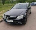 Черный Мерседес Ц-Класс, объемом двигателя 2.1 л и пробегом 208 тыс. км за 7900 $, фото 1 на Automoto.ua