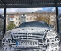 Черный Мерседес Ц-Класс, объемом двигателя 2.15 л и пробегом 355 тыс. км за 8700 $, фото 1 на Automoto.ua