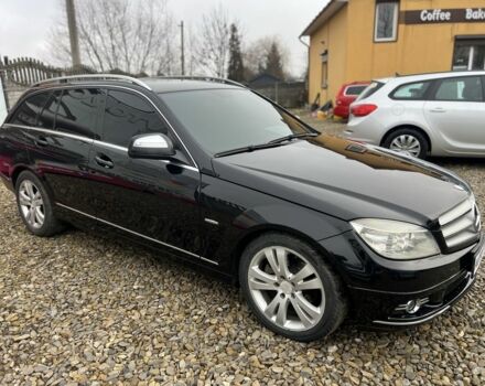 Черный Мерседес Ц-Класс, объемом двигателя 2.2 л и пробегом 279 тыс. км за 7999 $, фото 3 на Automoto.ua