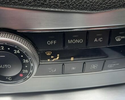 Черный Мерседес Ц-Класс, объемом двигателя 1.8 л и пробегом 199 тыс. км за 8200 $, фото 2 на Automoto.ua