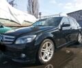 Чорний Мерседес Ц-Клас, об'ємом двигуна 2 л та пробігом 193 тис. км за 15000 $, фото 1 на Automoto.ua