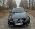Чорний Мерседес Ц-Клас, об'ємом двигуна 2.15 л та пробігом 280 тис. км за 9000 $, фото 5 на Automoto.ua