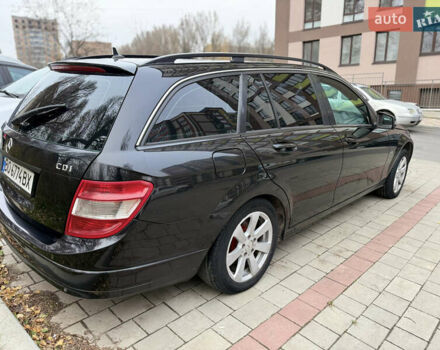 Черный Мерседес Ц-Класс, объемом двигателя 2.2 л и пробегом 326 тыс. км за 3699 $, фото 14 на Automoto.ua