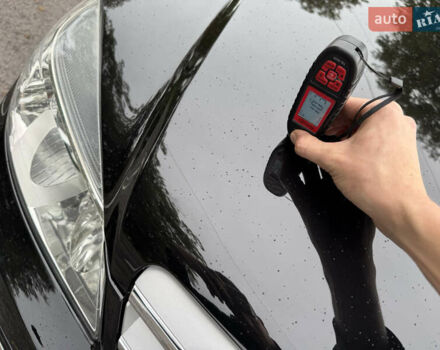 Черный Мерседес Ц-Класс, объемом двигателя 1.8 л и пробегом 201 тыс. км за 10999 $, фото 42 на Automoto.ua