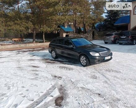 Чорний Мерседес Ц-Клас, об'ємом двигуна 2.15 л та пробігом 250 тис. км за 9000 $, фото 1 на Automoto.ua