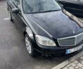 Черный Мерседес Ц-Класс, объемом двигателя 2.1 л и пробегом 294 тыс. км за 9300 $, фото 1 на Automoto.ua