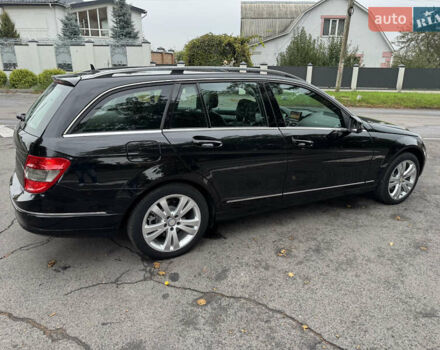 Черный Мерседес Ц-Класс, объемом двигателя 1.8 л и пробегом 201 тыс. км за 10999 $, фото 4 на Automoto.ua