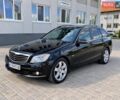 Черный Мерседес Ц-Класс, объемом двигателя 2.2 л и пробегом 304 тыс. км за 7900 $, фото 1 на Automoto.ua