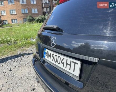 Чорний Мерседес Ц-Клас, об'ємом двигуна 2.2 л та пробігом 294 тис. км за 8700 $, фото 12 на Automoto.ua