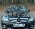 Чорний Мерседес Ц-Клас, об'ємом двигуна 2.15 л та пробігом 370 тис. км за 8000 $, фото 1 на Automoto.ua