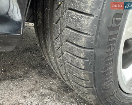 Черный Мерседес Ц-Класс, объемом двигателя 1.8 л и пробегом 201 тыс. км за 10999 $, фото 11 на Automoto.ua