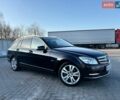 Чорний Мерседес Ц-Клас, об'ємом двигуна 2.14 л та пробігом 294 тис. км за 9300 $, фото 1 на Automoto.ua