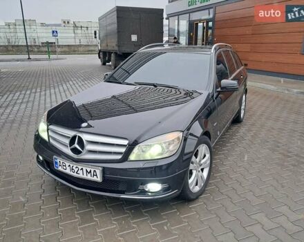 Чорний Мерседес Ц-Клас, об'ємом двигуна 2.2 л та пробігом 364 тис. км за 8400 $, фото 2 на Automoto.ua