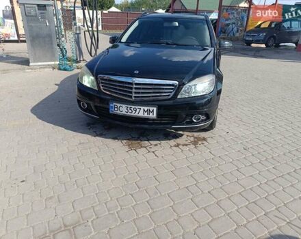 Черный Мерседес Ц-Класс, объемом двигателя 2.14 л и пробегом 316 тыс. км за 9800 $, фото 1 на Automoto.ua