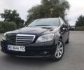 Чорний Мерседес Ц-Клас, об'ємом двигуна 2.2 л та пробігом 155 тис. км за 10600 $, фото 1 на Automoto.ua