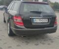 Черный Мерседес Ц-Класс, объемом двигателя 1.8 л и пробегом 235 тыс. км за 8600 $, фото 5 на Automoto.ua