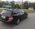 Чорний Мерседес Ц-Клас, об'ємом двигуна 2.2 л та пробігом 155 тис. км за 10600 $, фото 5 на Automoto.ua