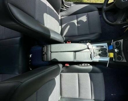 Черный Мерседес Ц-Класс, объемом двигателя 2.2 л и пробегом 329 тыс. км за 10500 $, фото 24 на Automoto.ua