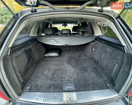 Чорний Мерседес Ц-Клас, об'ємом двигуна 2.2 л та пробігом 295 тис. км за 10200 $, фото 9 на Automoto.ua