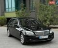 Черный Мерседес Ц-Класс, объемом двигателя 2.14 л и пробегом 296 тыс. км за 10700 $, фото 1 на Automoto.ua