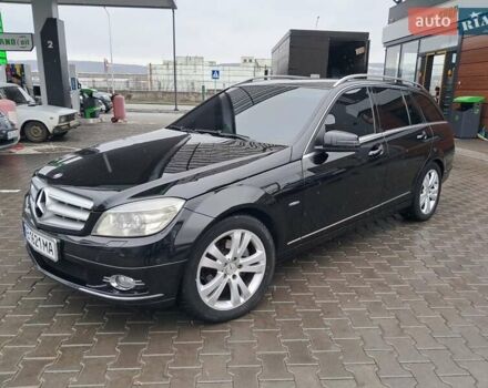 Чорний Мерседес Ц-Клас, об'ємом двигуна 2.2 л та пробігом 364 тис. км за 8400 $, фото 5 на Automoto.ua