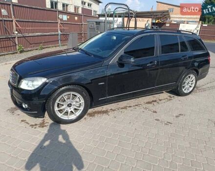 Черный Мерседес Ц-Класс, объемом двигателя 2.14 л и пробегом 316 тыс. км за 9800 $, фото 2 на Automoto.ua