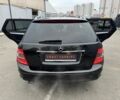 Черный Мерседес Ц-Класс, объемом двигателя 0 л и пробегом 208 тыс. км за 10750 $, фото 3 на Automoto.ua