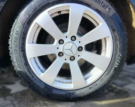 Черный Мерседес Ц-Класс, объемом двигателя 2.2 л и пробегом 176 тыс. км за 8900 $, фото 6 на Automoto.ua