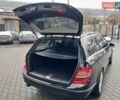 Чорний Мерседес Ц-Клас, об'ємом двигуна 2.2 л та пробігом 364 тис. км за 8400 $, фото 41 на Automoto.ua