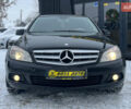 Чорний Мерседес Ц-Клас, об'ємом двигуна 2.14 л та пробігом 260 тис. км за 8900 $, фото 1 на Automoto.ua