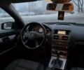 Черный Мерседес Ц-Класс, объемом двигателя 2.2 л и пробегом 286 тыс. км за 8400 $, фото 43 на Automoto.ua