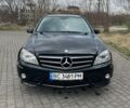 Черный Мерседес Ц-Класс, объемом двигателя 2.14 л и пробегом 400 тыс. км за 8400 $, фото 1 на Automoto.ua