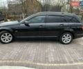 Черный Мерседес Ц-Класс, объемом двигателя 2.14 л и пробегом 350 тыс. км за 9000 $, фото 3 на Automoto.ua