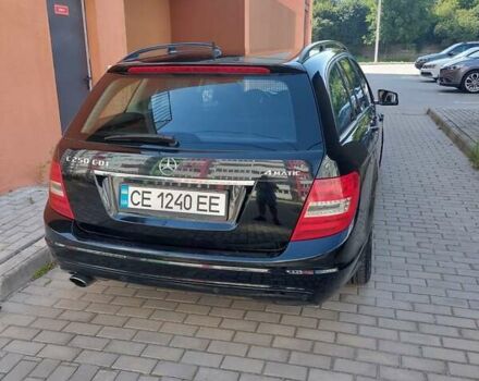 Черный Мерседес Ц-Класс, объемом двигателя 2.14 л и пробегом 300 тыс. км за 9000 $, фото 9 на Automoto.ua